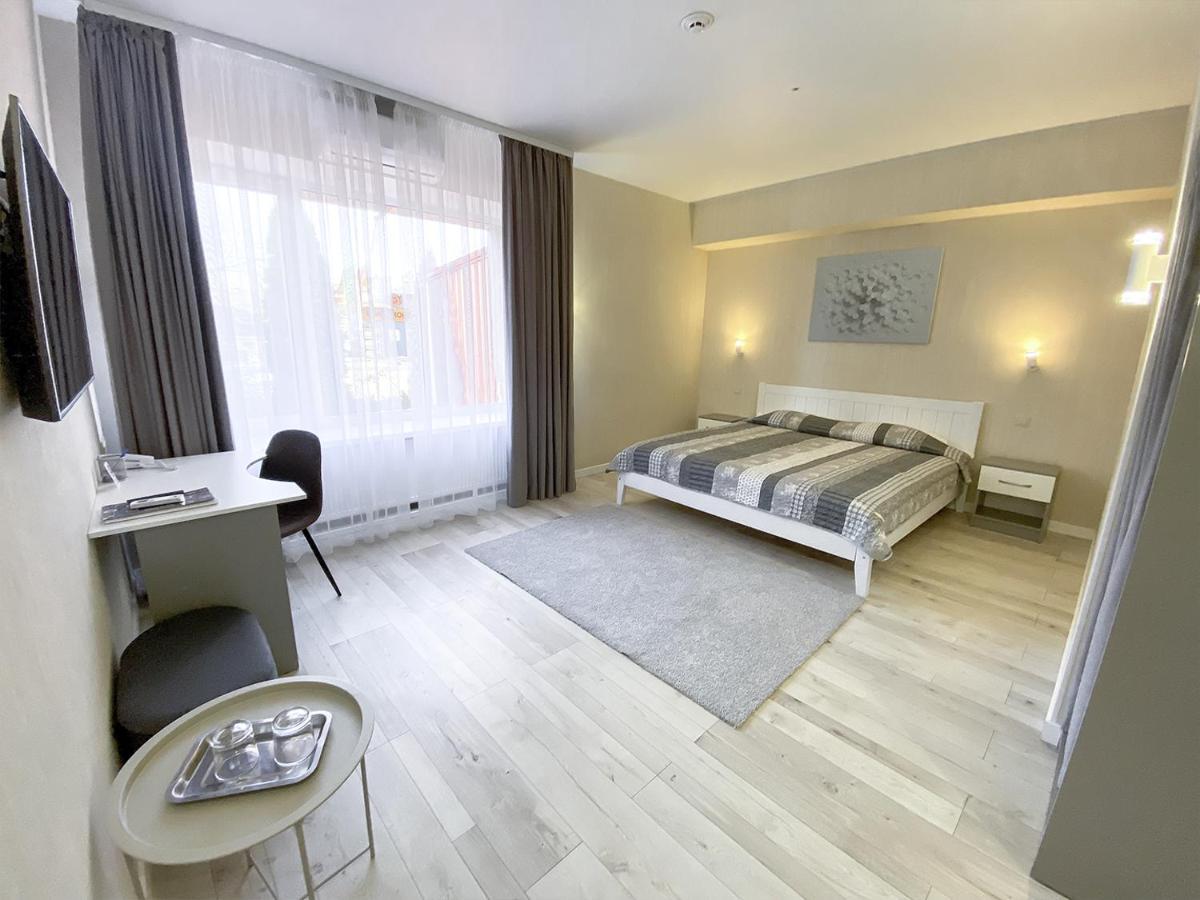 Elisavetgrad Hotell Kropyvnytskyj Exteriör bild