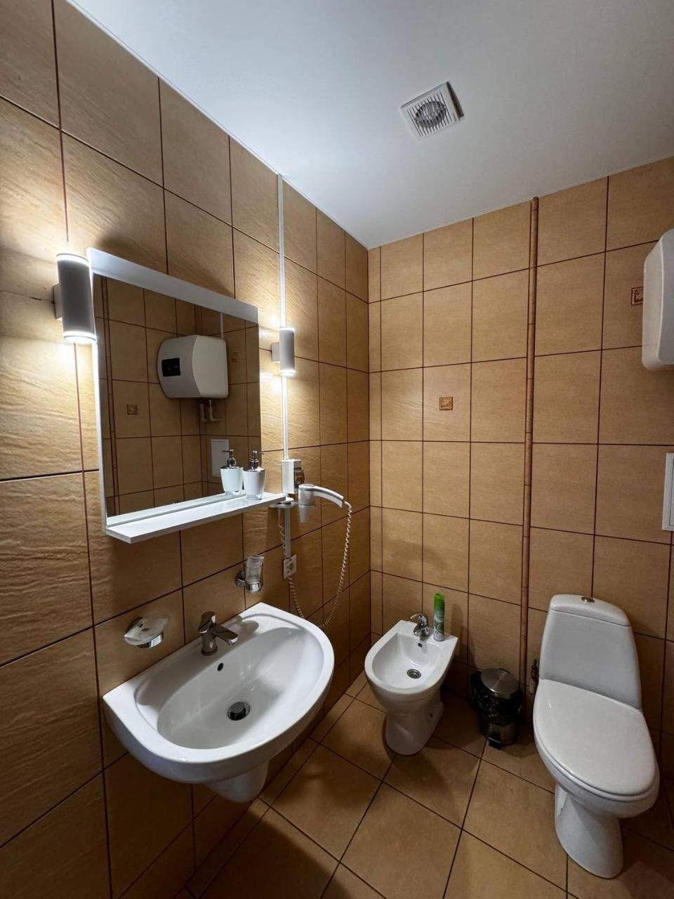Elisavetgrad Hotell Kropyvnytskyj Exteriör bild