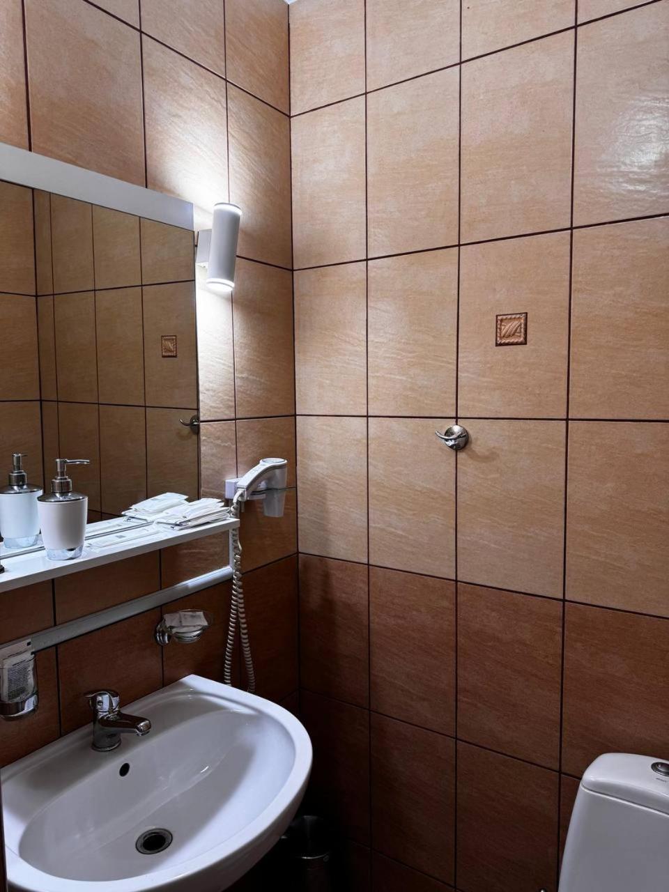 Elisavetgrad Hotell Kropyvnytskyj Exteriör bild