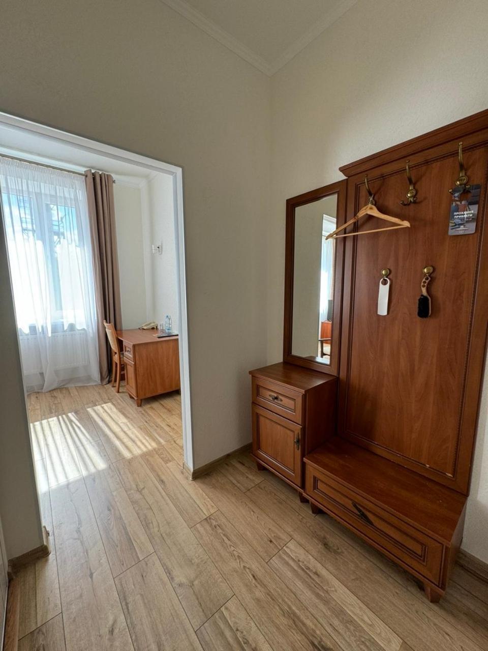 Elisavetgrad Hotell Kropyvnytskyj Exteriör bild